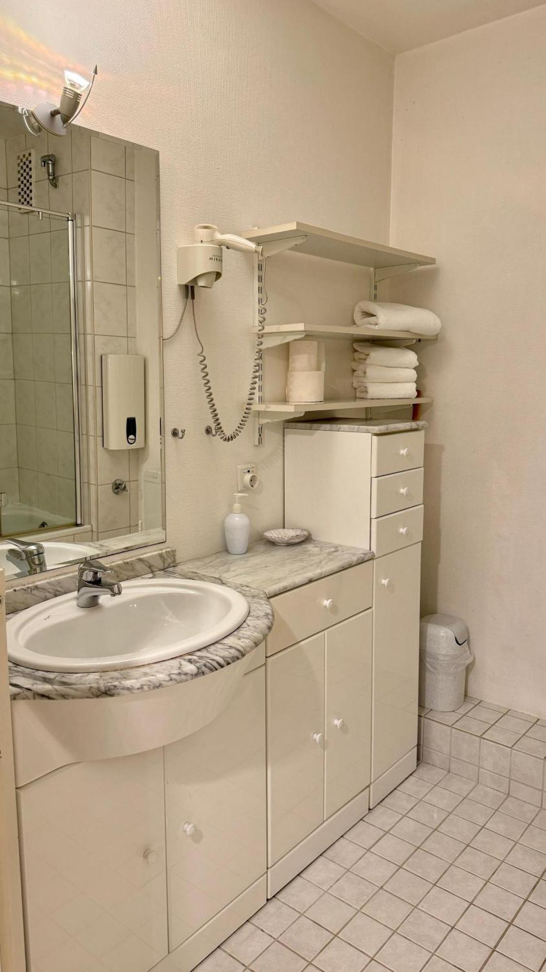 13-36, Sehr Strandnah, Im Herzen Westerlands, Westbalkon, 1 Zi Εξωτερικό φωτογραφία